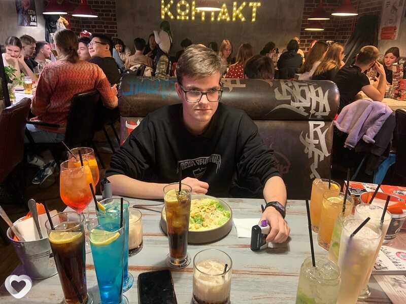 Артём, Никольское (Ленинградская Обл)