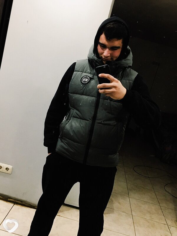 Денис, 19, Челябинске — анкета №2360561