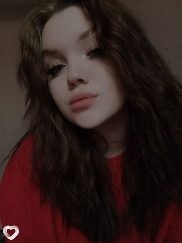 Карина, 20, Москве — анкета №2360662