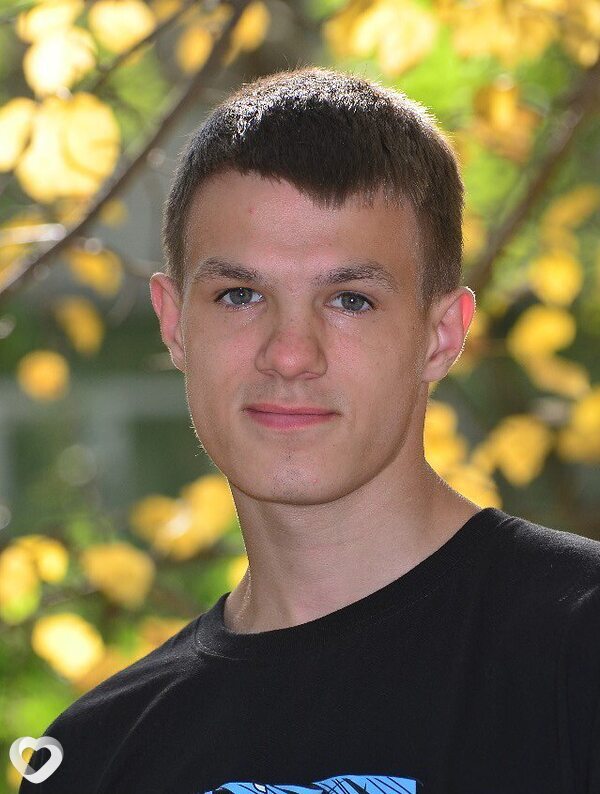 Андрей, 19, Верхней Пышме — анкета №2360713