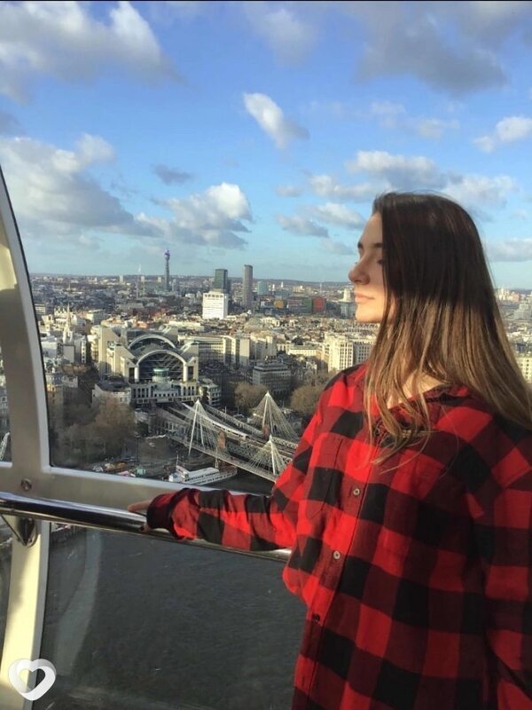 Карина, 24, Гомеле — анкета №2361078