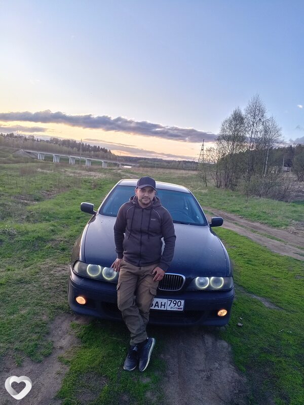 Эдик, 31, Москве — анкета №2360880