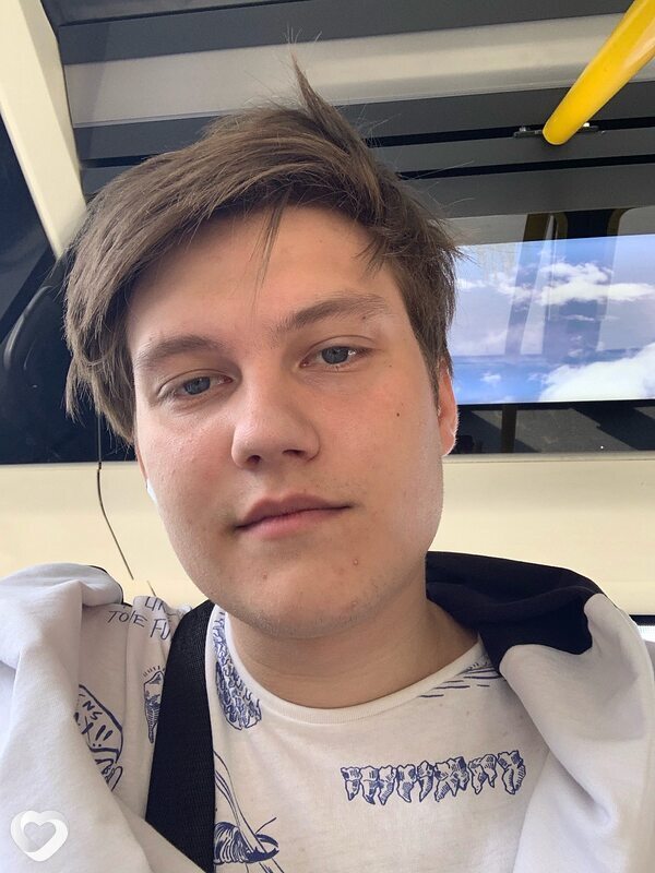 Андрей, 21, Североуральске — анкета №2361234