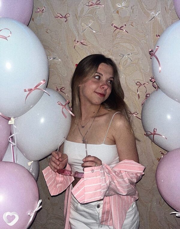 Даша, 20, Ростове-на-Дону — анкета №2360983