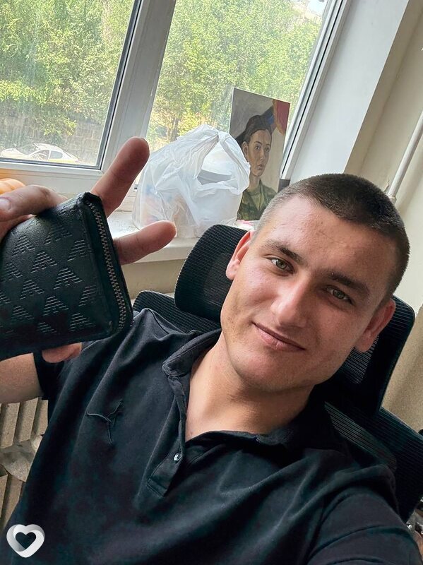 Кирилл, 25, Смоленске — анкета №2363152