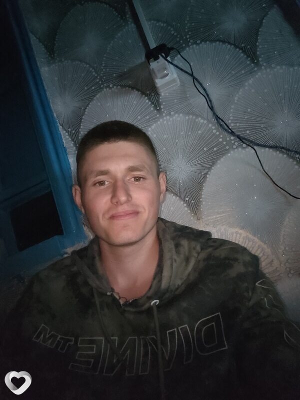 Владислав, 23, Волгограде — анкета №2363038