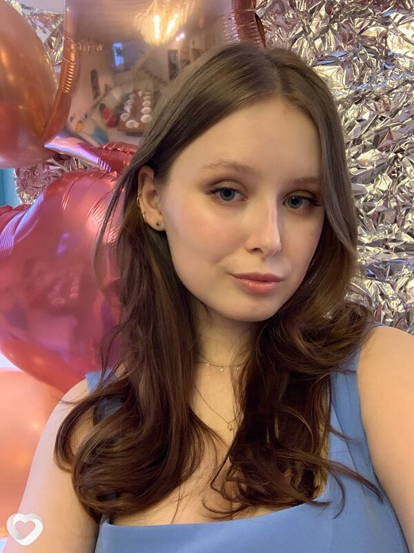Лера, 22, Санкт-Петербурге — анкета №2363270