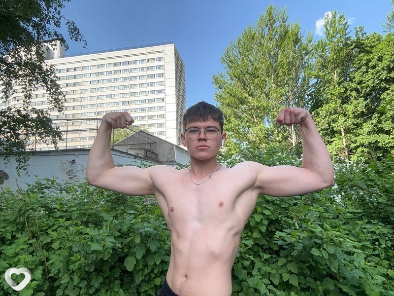 Аким, 20, Москве — анкета №2363909