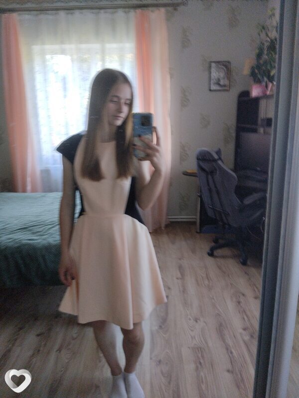 Арина, 19, Полоцке — анкета №2364304