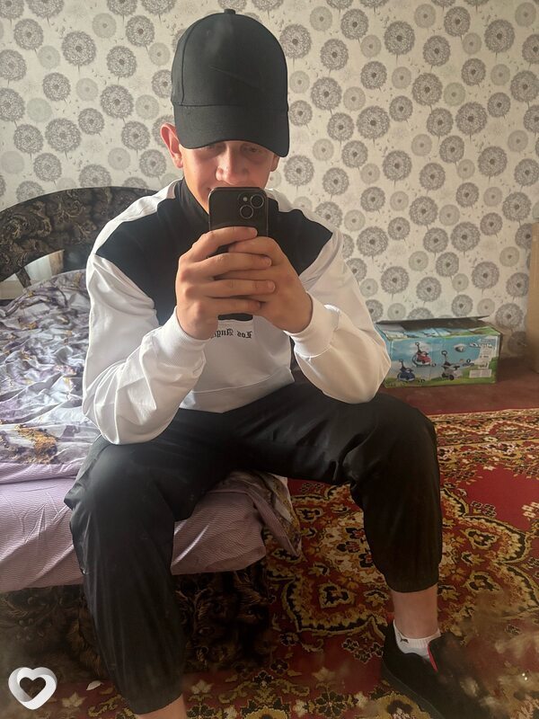 Дима, 21, Орше — анкета №2364715