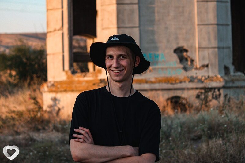 Олег, 22, Москве — анкета №2365705