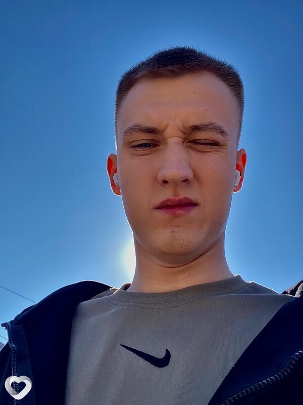 Илья, 22, Волоколамске — анкета №2365337