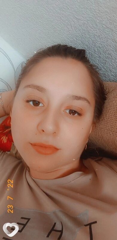 Карина, 23, Твери — анкета №2365379