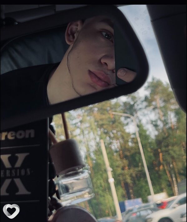 Артур, 19, Москве — анкета №2366488