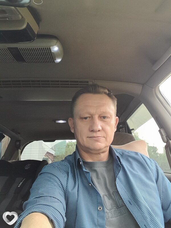 Олег, 45, Омске — анкета №2367223