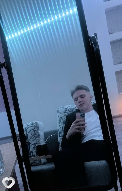 Вячеслав, 23, Усть-Илимск — анкета №2367865