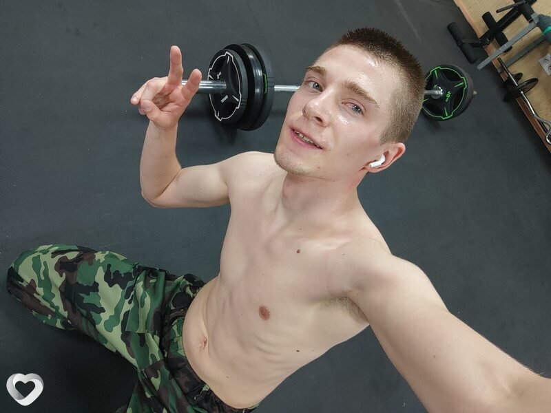 Киря, 21, Омске — анкета №2368114