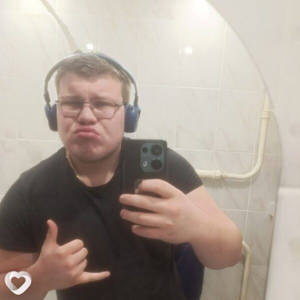 Даниил, 20, Москве — анкета №2368045