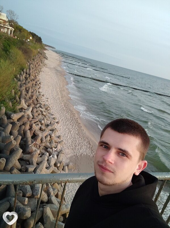 Александр, 32, Харькове — анкета №2368509
