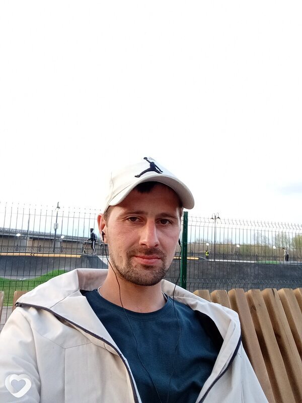 Евгений, 31, Омске — анкета №2368550