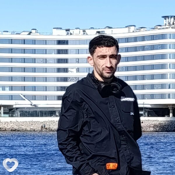 Комрон, 26, Санкт-Петербурге — анкета №2369070
