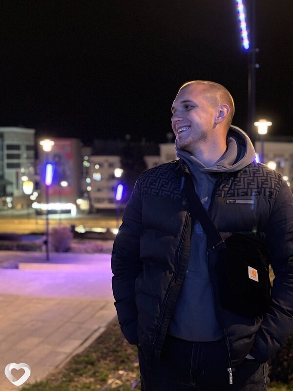 Илья, 22, Феодосии — анкета №2368967
