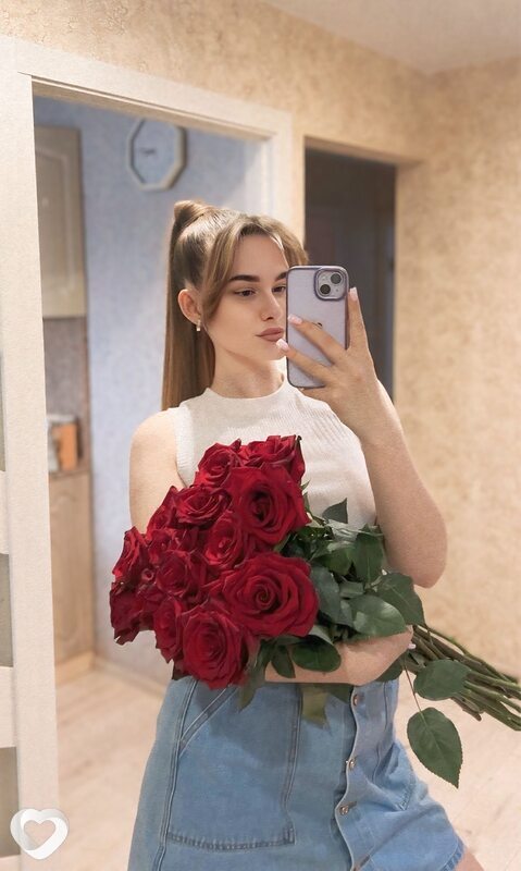 Полина, 21, Уссурийске — анкета №2368938