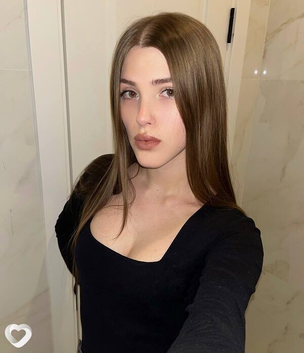 Карина, 22, Москве — анкета №2369019
