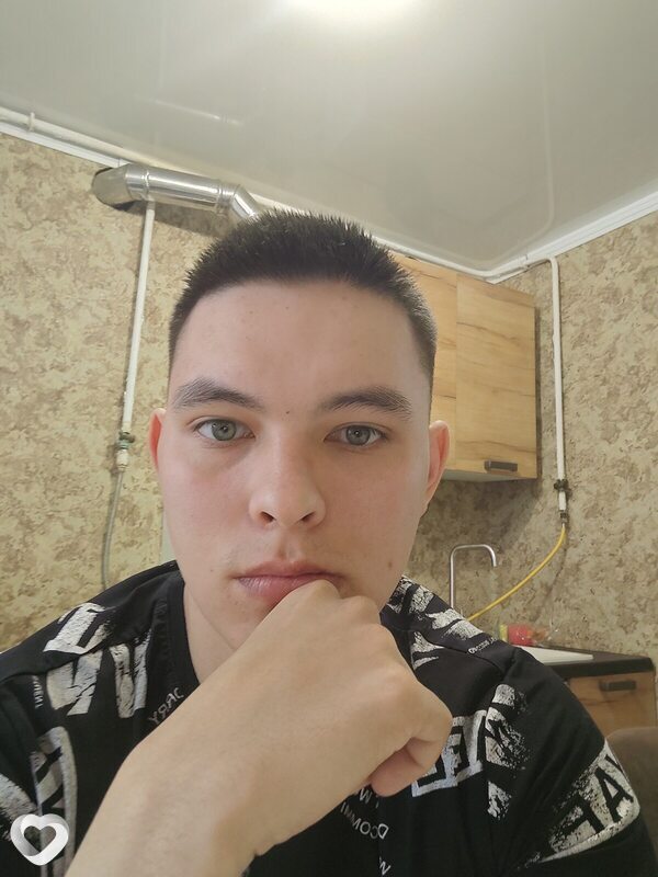Данила, 28, Москве — анкета №2369364