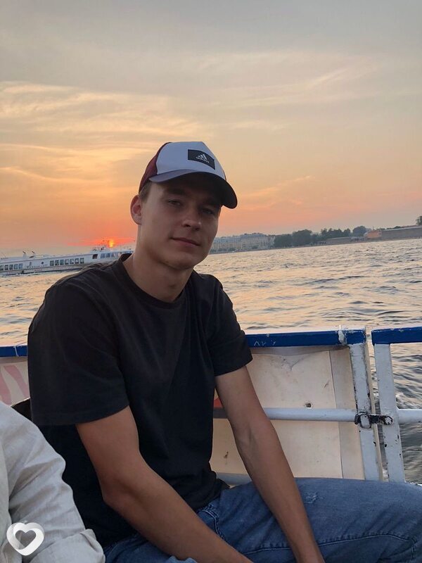 Иван, 22, Новочеркасске — анкета №2369607