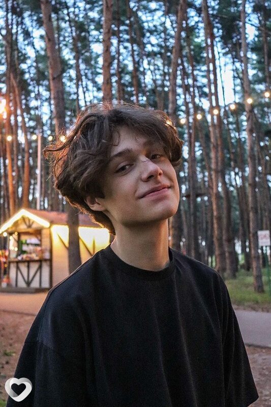Ники, 19, Мозыре — анкета №2371850