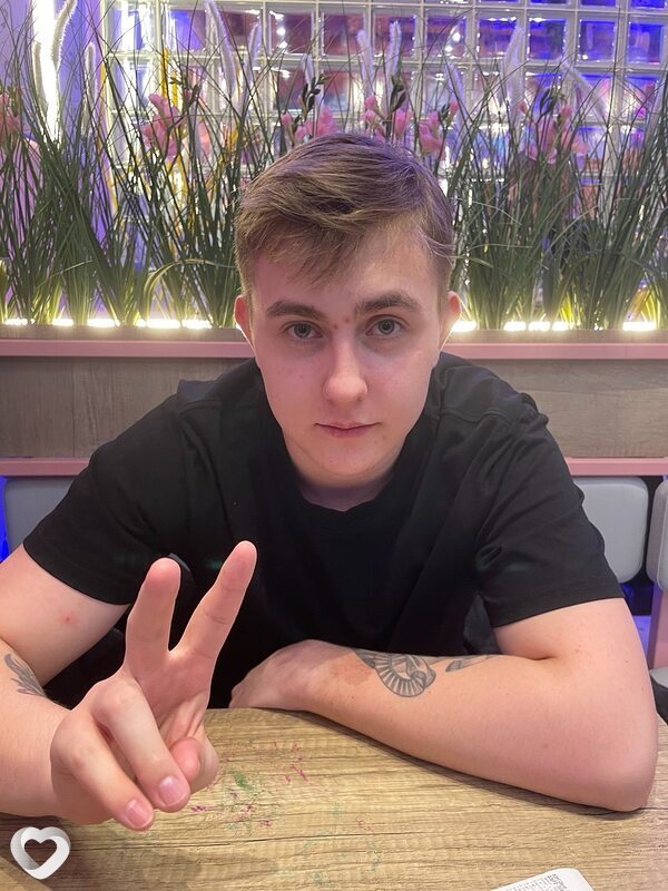 Николай, 21, Усть-Илимск — анкета №2370080