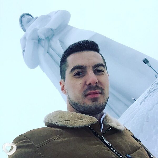 Алекс, 26, Нижневартовске — анкета №2370177