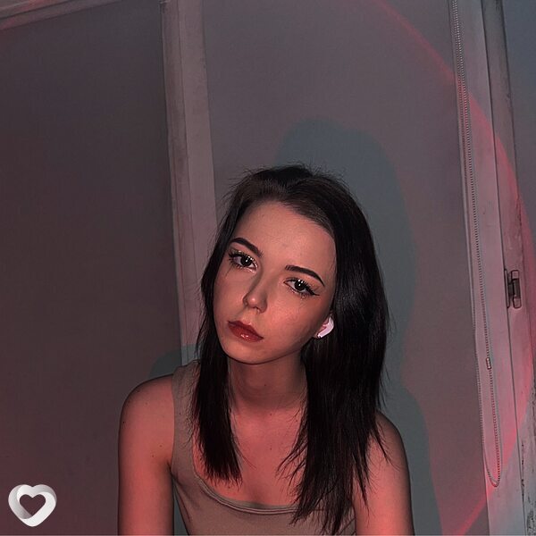 Анастасия, 20, Абакане — анкета №2370189