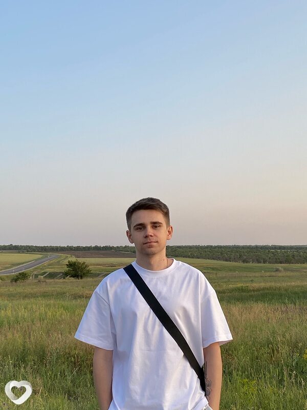 Александр, 20, Луганске — анкета №2370140