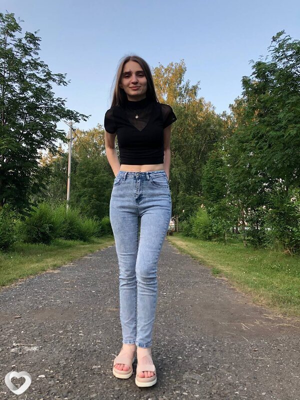 Юля, 26, Волжском — анкета №2370390