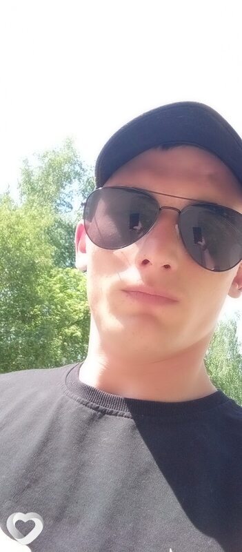 Александр, 26, Осинниках — анкета №2370345