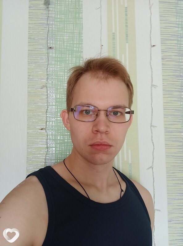 Михаил, 23, Копейске — анкета №2370538