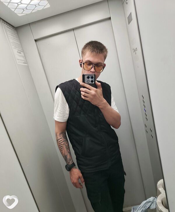 Антон, 24, Чите — анкета №2370674