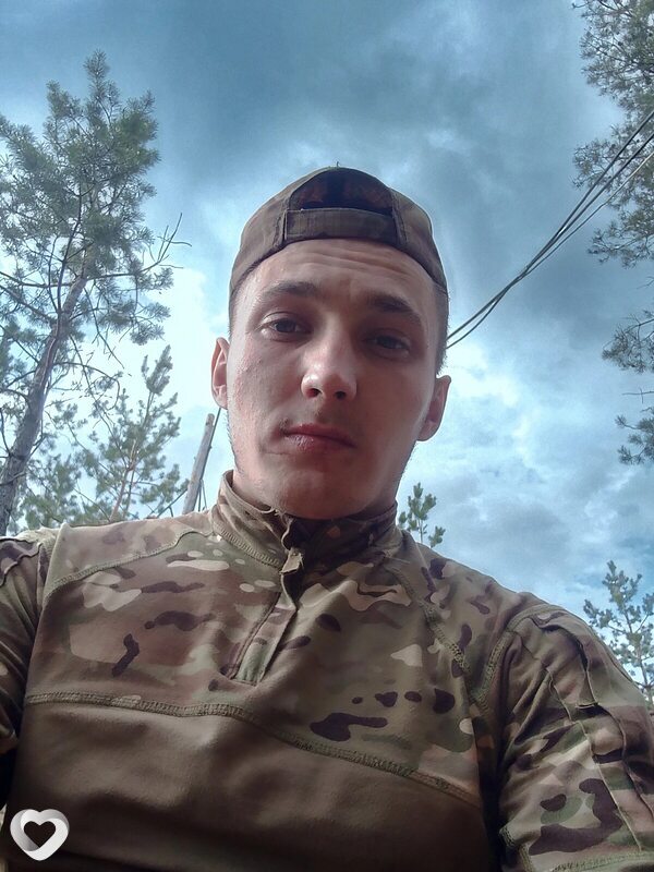 Андрей, 26, Луганске — анкета №2370884