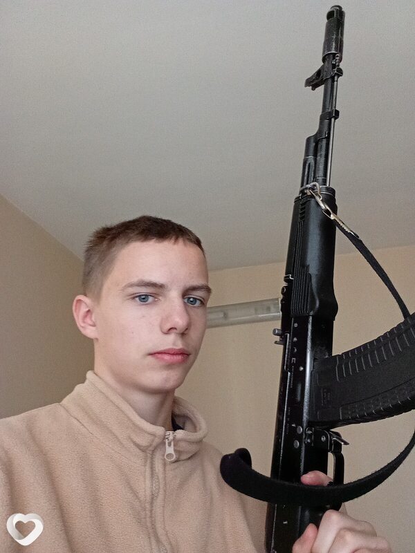 Дима, 19, Самаре — анкета №2370726