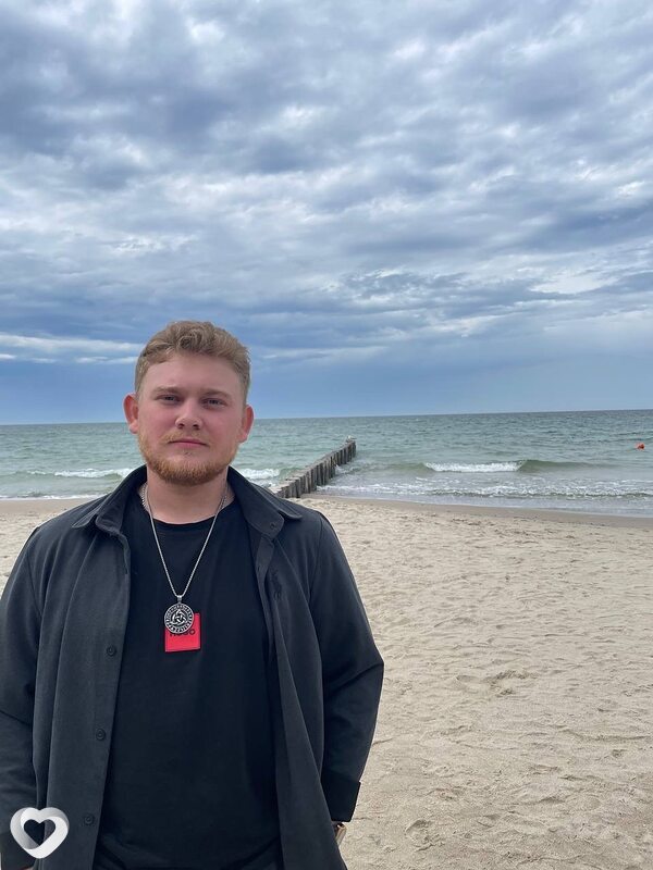 Эдуард, 23, Канске — анкета №2371493