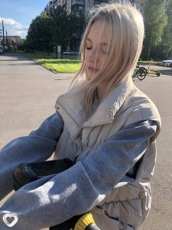 Полина, 19, Санкт-Петербурге — анкета №2371512