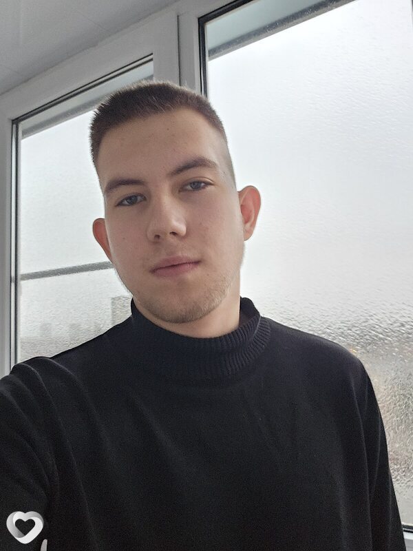 Кирилл, 24, Москве — анкета №2371587