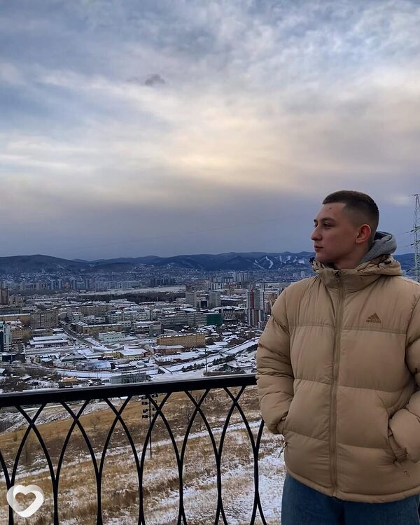 Вовчик, 23, Красноярске — анкета №2371794