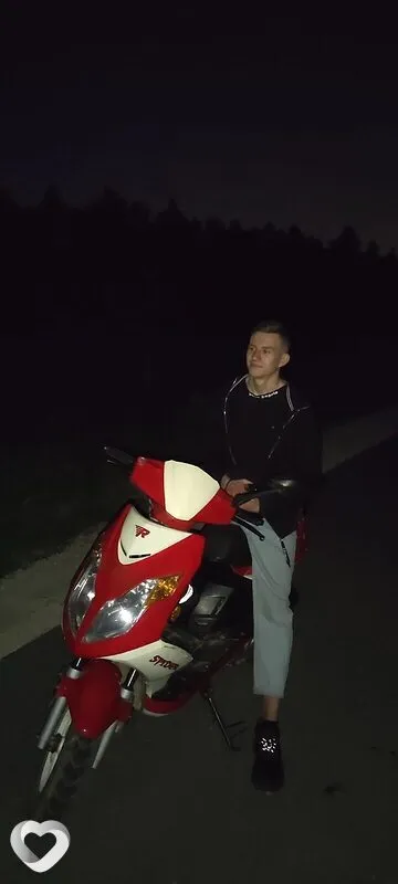 Даниил, 23, Москве — анкета №2372147