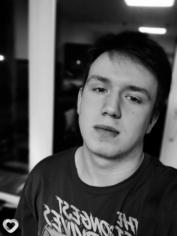 Сергей, 19, Благовещенске — анкета №2372257