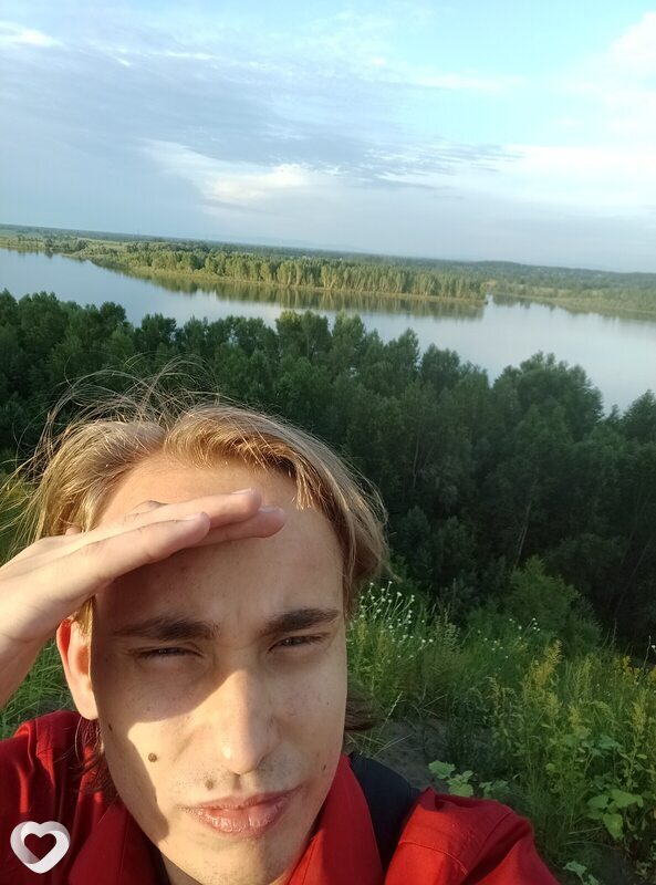 Илья, 23, Томске — анкета №2372409