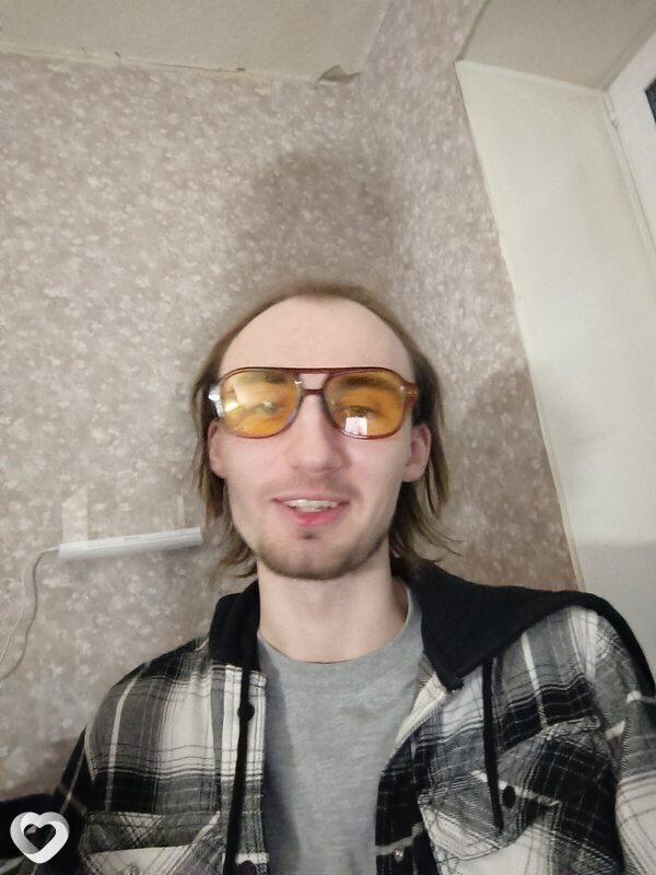 Дима, 24, Смоленске — анкета №2372543
