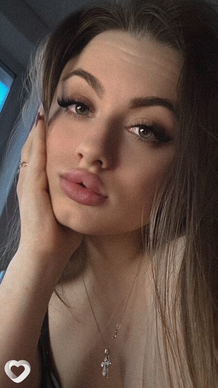 Надежда, 24, Великом Новгороде — анкета №2372903